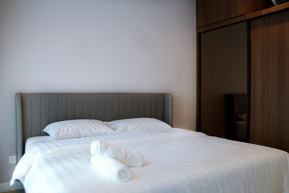 H2O Residences by Victoria Home photo 5