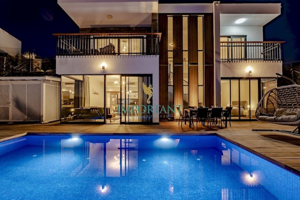Farilya Villas by Important Group Travel
