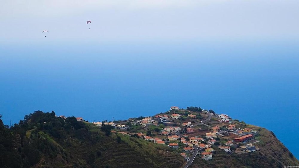 Beautiful 3-bed House in Arco da Calheta view 5