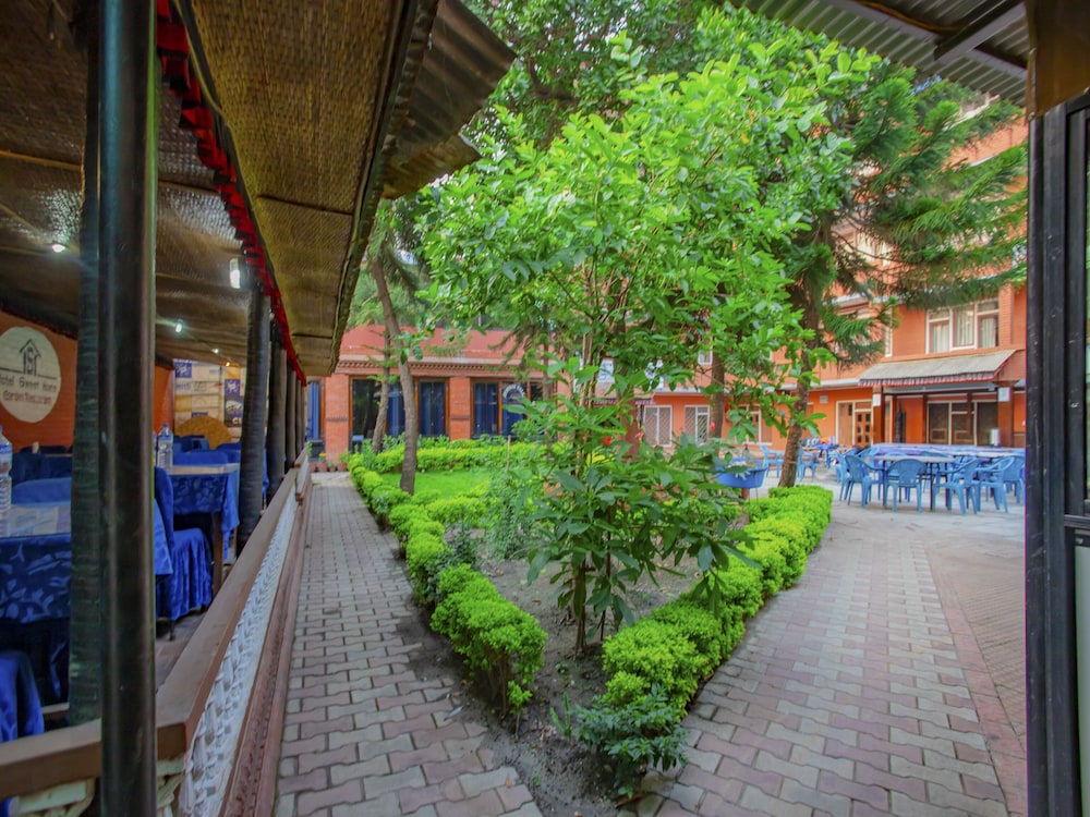 Sweet Home Hotel view 4