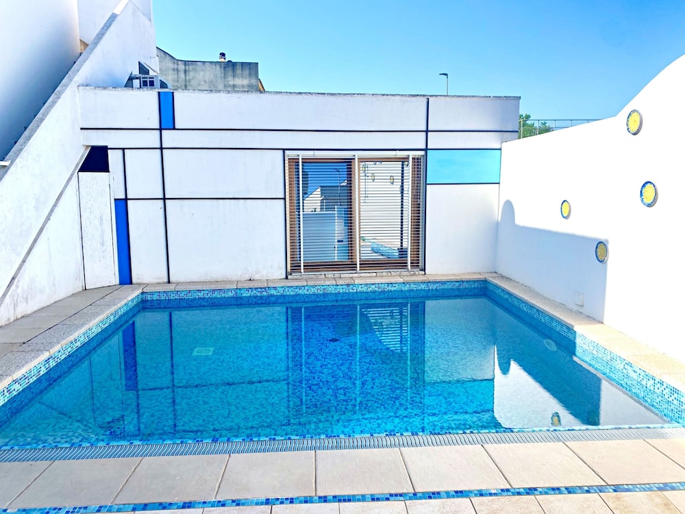 Casa Mondrian - Camere con Bagno e Piscina Privata