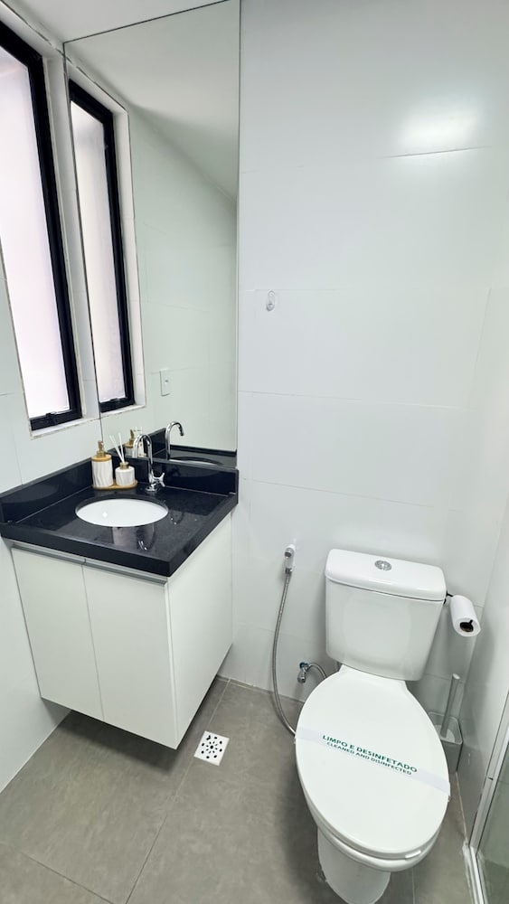 FLAT VIP SOLON MANAIRA