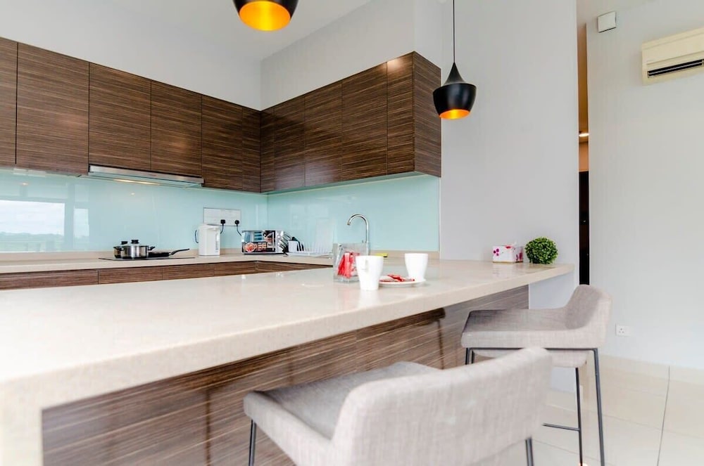 [pet-friendly] 3BR Somerset, Puteri Harbour, Legoland