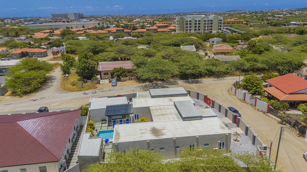 NEW 5br5ba w Private Pool Puttputt Close2beach