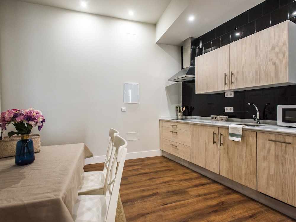 Boutike Apartments
