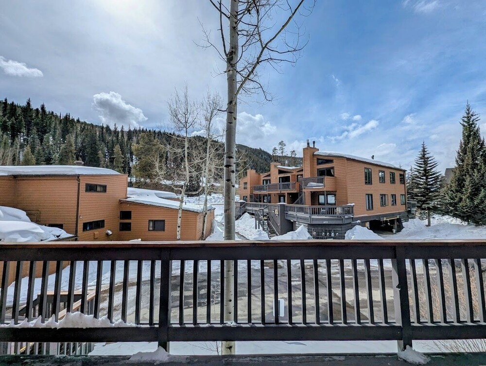 Key Condo 2952c