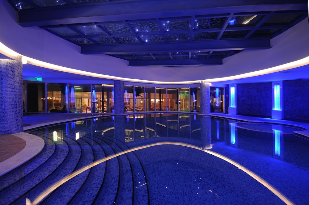 Gold Island Selected Hotel