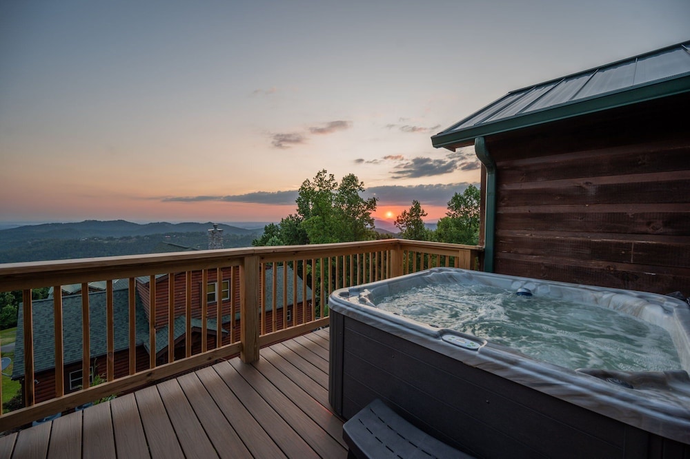 Retreat In The Smokies 3 Bedroom Home