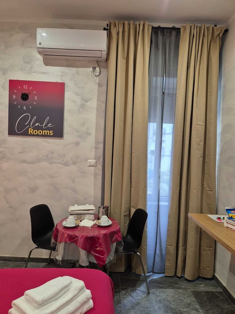 Clale Rooms