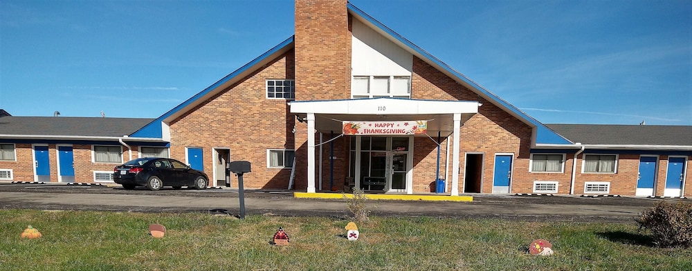 Grand View Plaza Inn & Suites