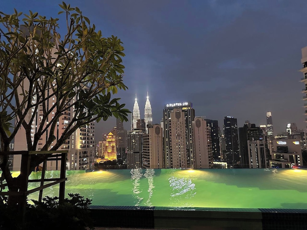Majestic Residence KLCC By Flixhome