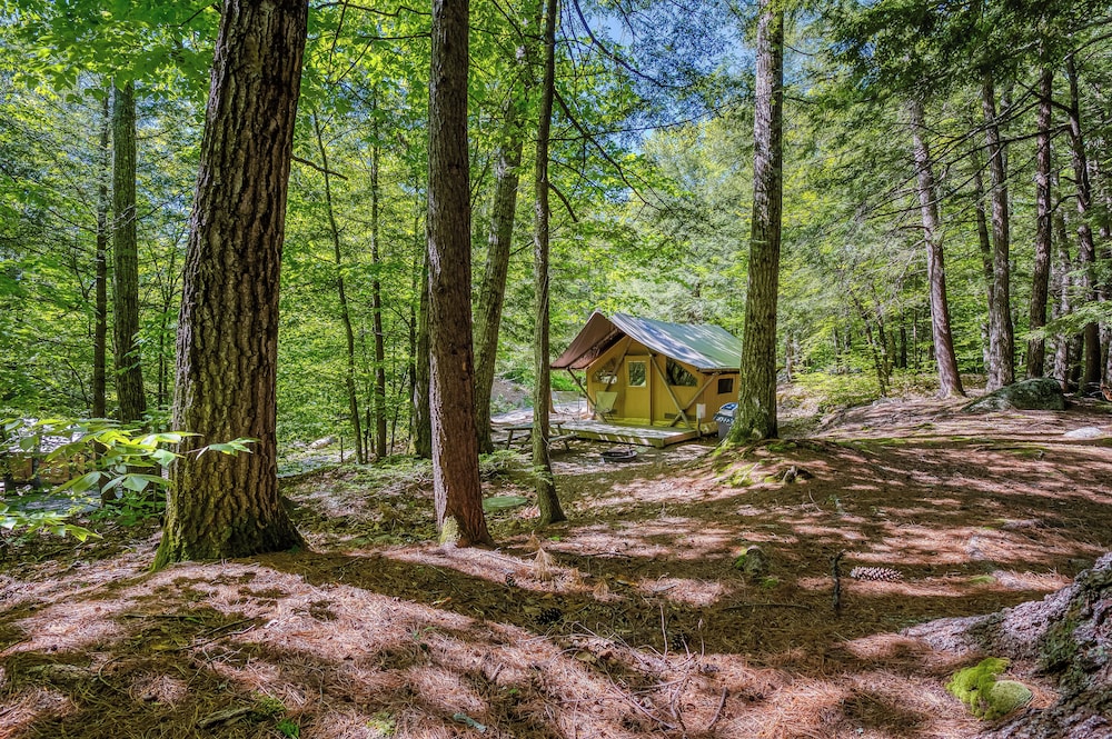 Huttopia Les 2 Lacs - Laurentides
