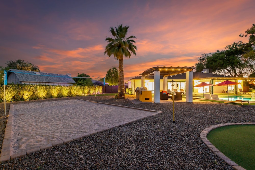 Desert Winds Windsor Pool Spa Volleyball