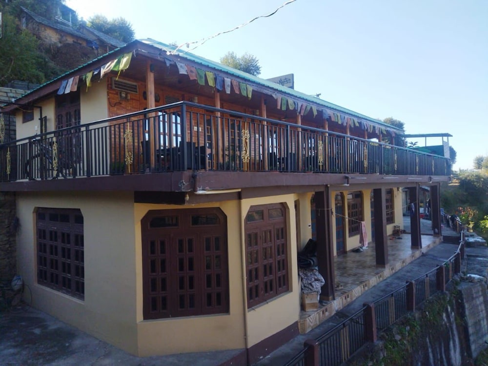 Hill Tribe Himachal Home Stay