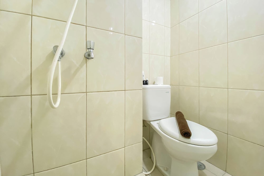 Tidy And Warm Studio At Springlake Summarecon Bekasi Apartment