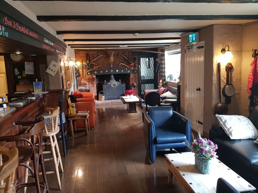 Romsey Vacations - The Star Inn - Property Image 10