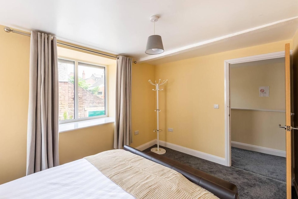 Beautiful 2-bed House in Egremont Milo's Place view 5