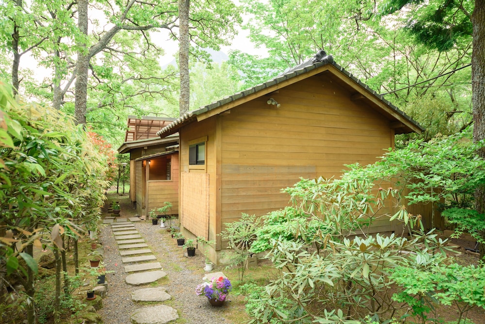 Yufuin Tsukahara Kogen Sanso Donguri