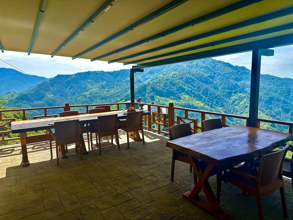 Celazeni Suit Bungalov