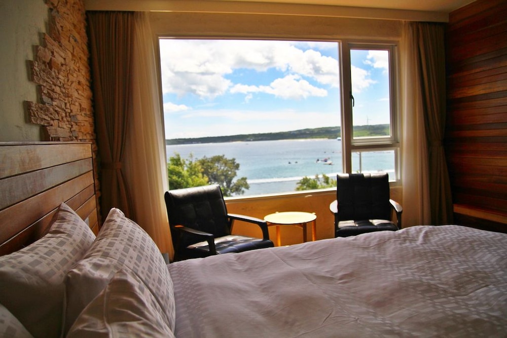 Just Hi Seaview B&B