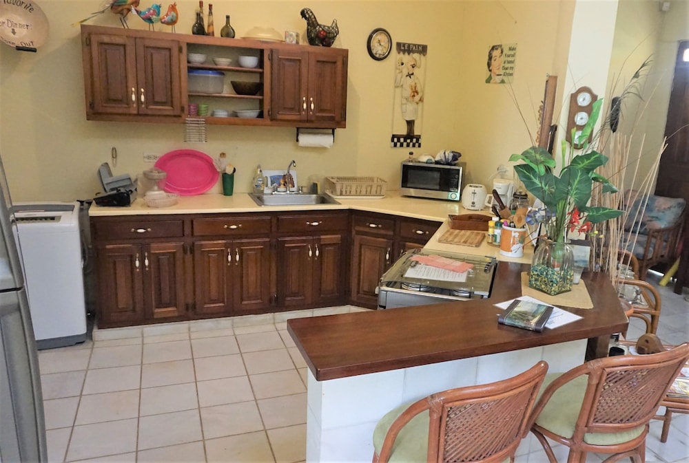 2 Bedroom 'Bird Watching Vacation' Villa