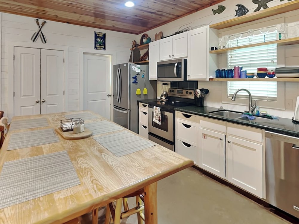Seacasa 18 by Silver Sands Vacation Rentals
