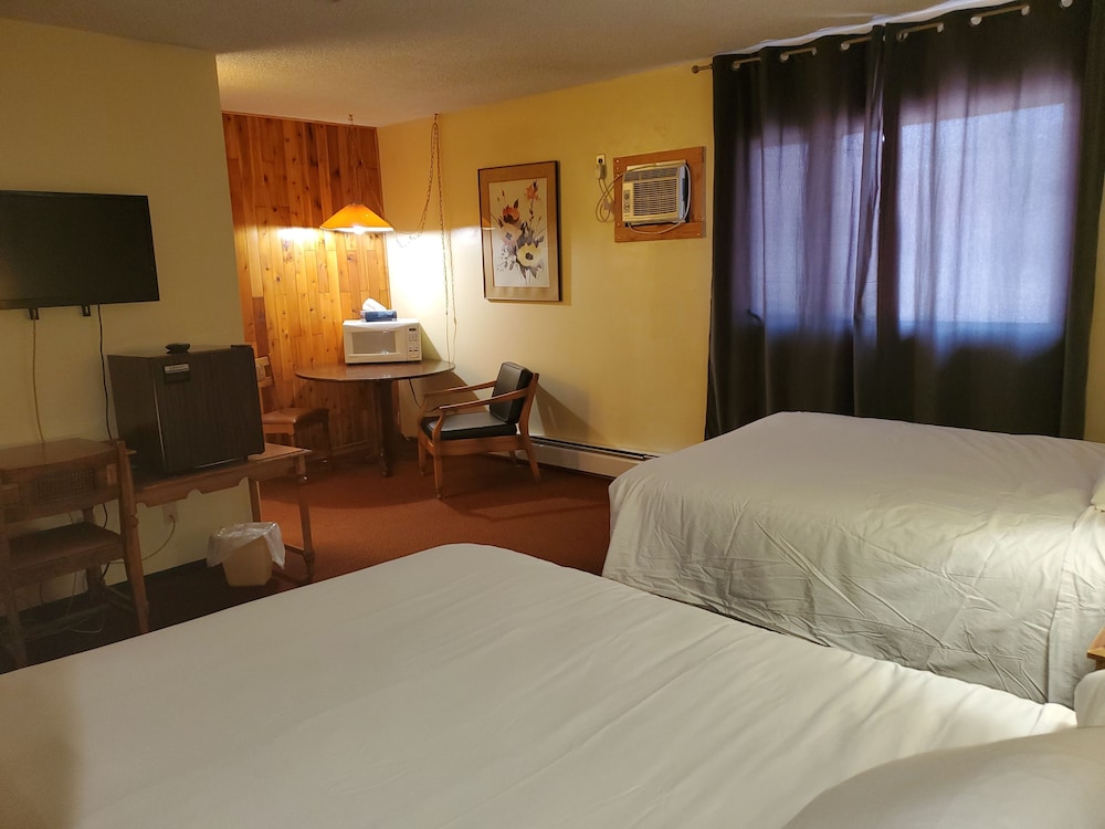 Englehart Inn