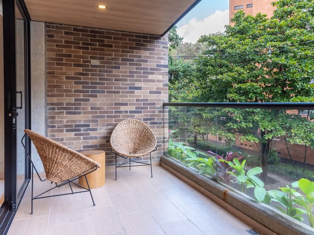 Panoramic 3 BR in Laureles Medell n