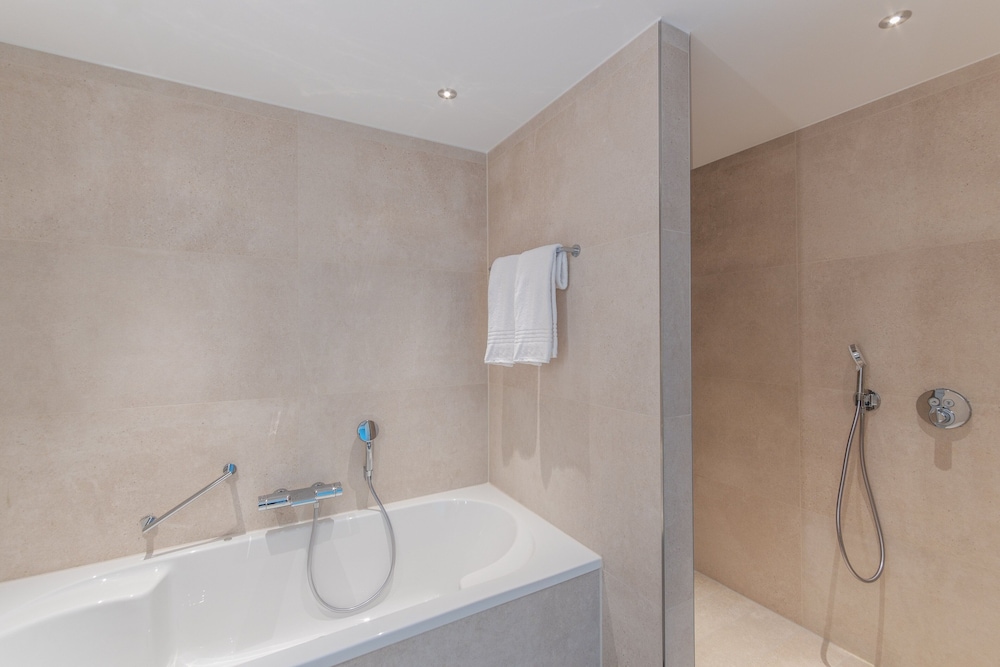 Hoofddorp Vacations - Van der Valk Hotel Schiphol - Property Image 43