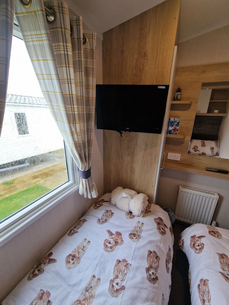 8 Birth Static Caravan view 3