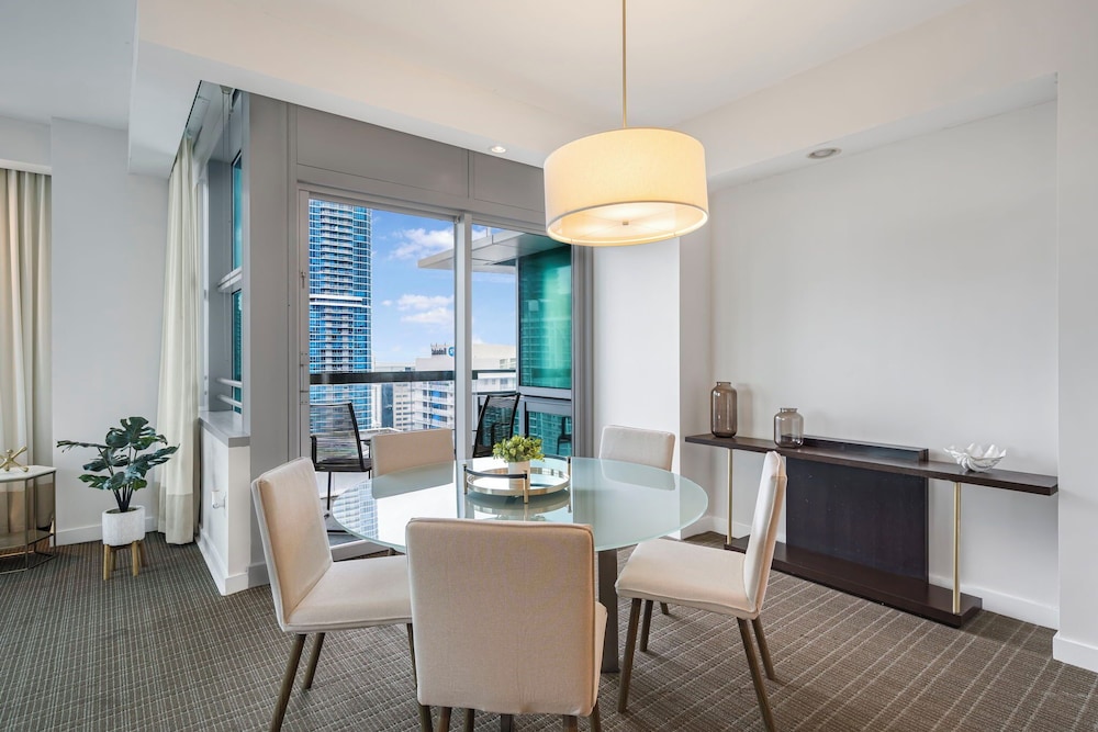 Prime Location - Walk to City Centre