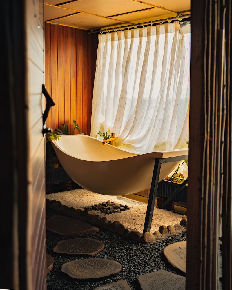 Cloud9 & Cloud View Glamping