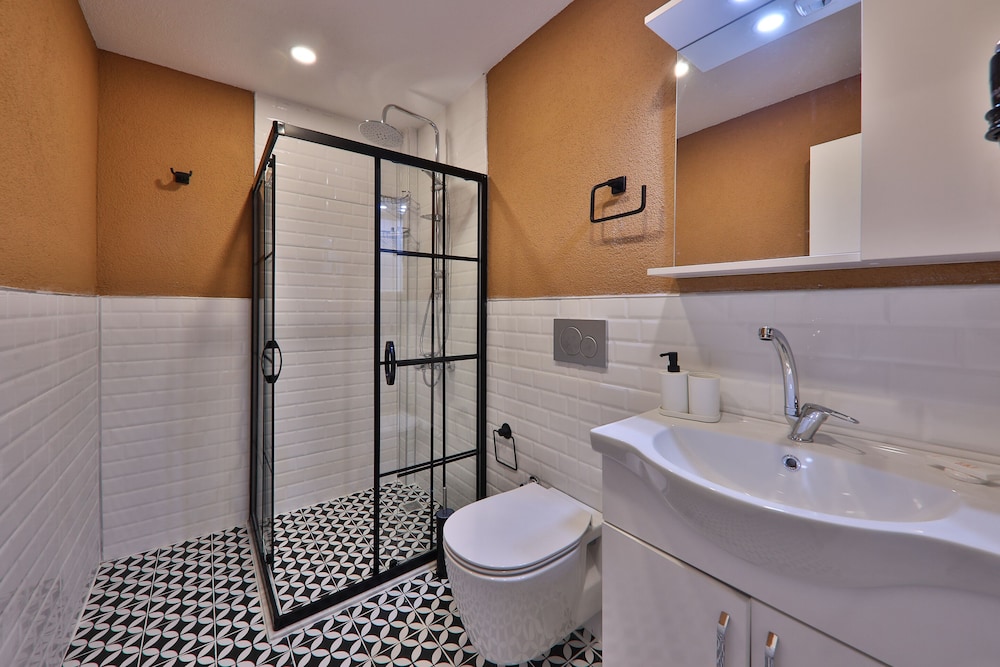 Yaz Apart Hotel - Image 75