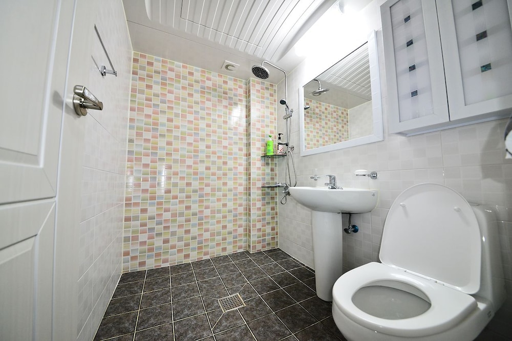 Namu Guesthouse - Hostel