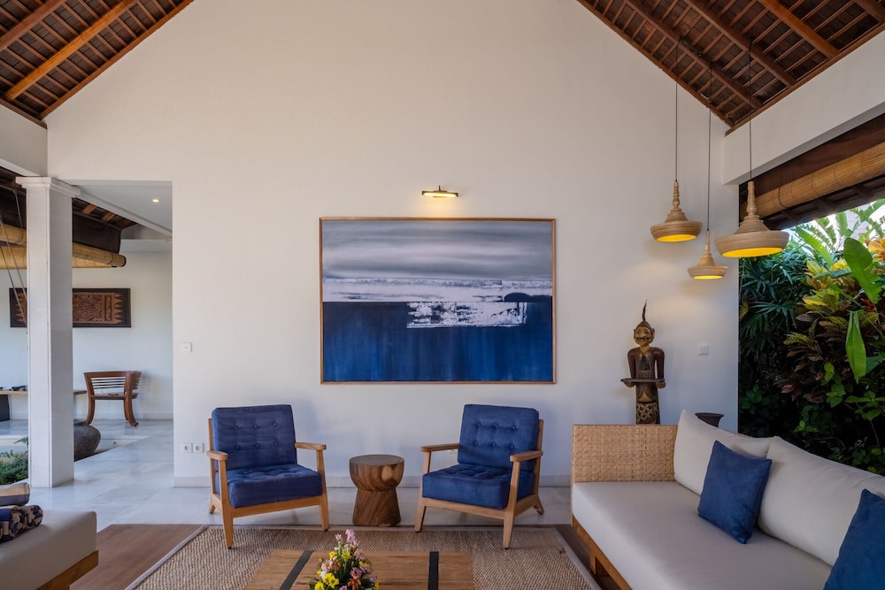 Saba Villa
