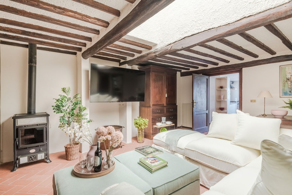 Villa Lontana in Lucca