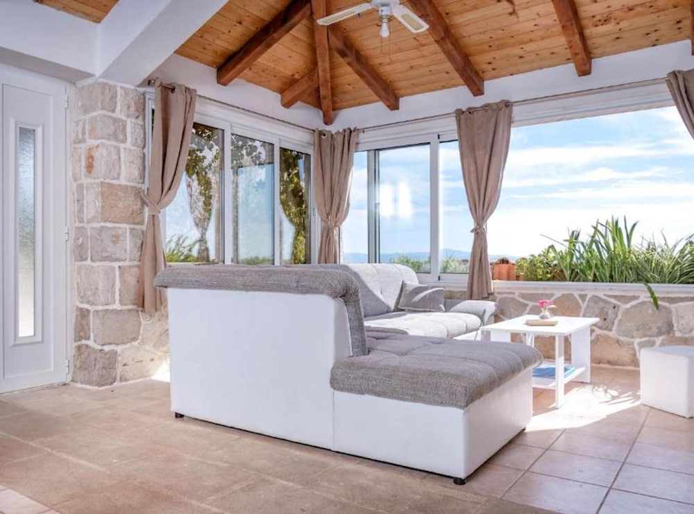 Apartment Spila