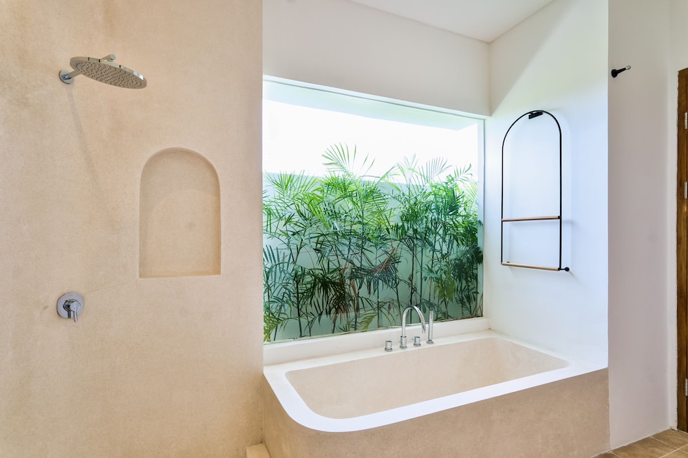 Elena Villa by Betterplace, Cemagi - 17