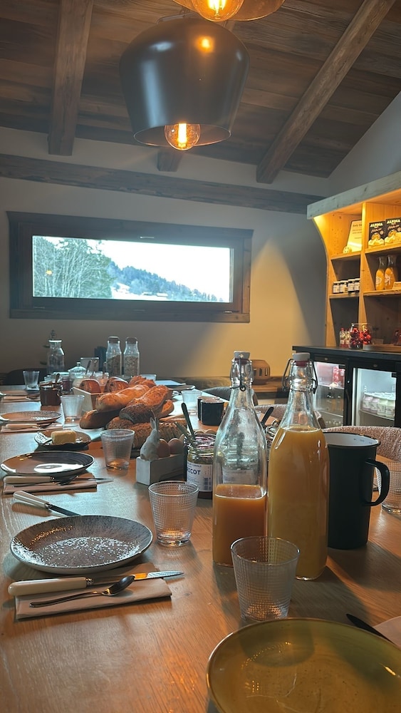 Wanderful Life Mont-Blanc Refuge de Luxe