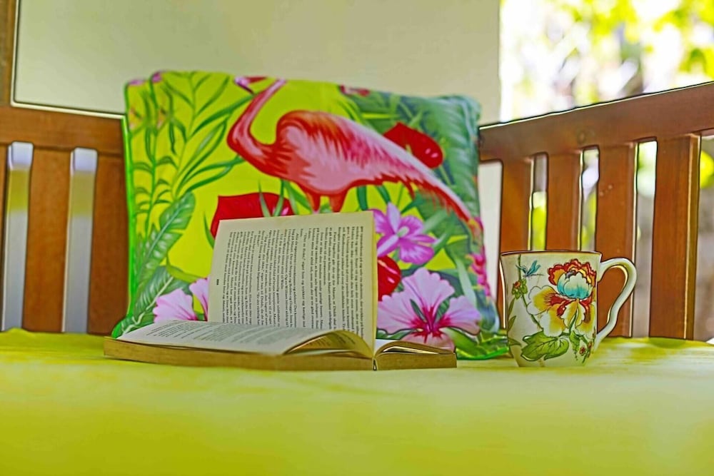 Kirana Homestay - Sunshine Bungalow view 5