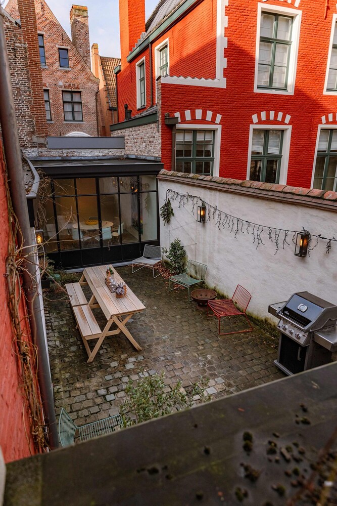 Huswell - Architect gem in the Heart of Ghent