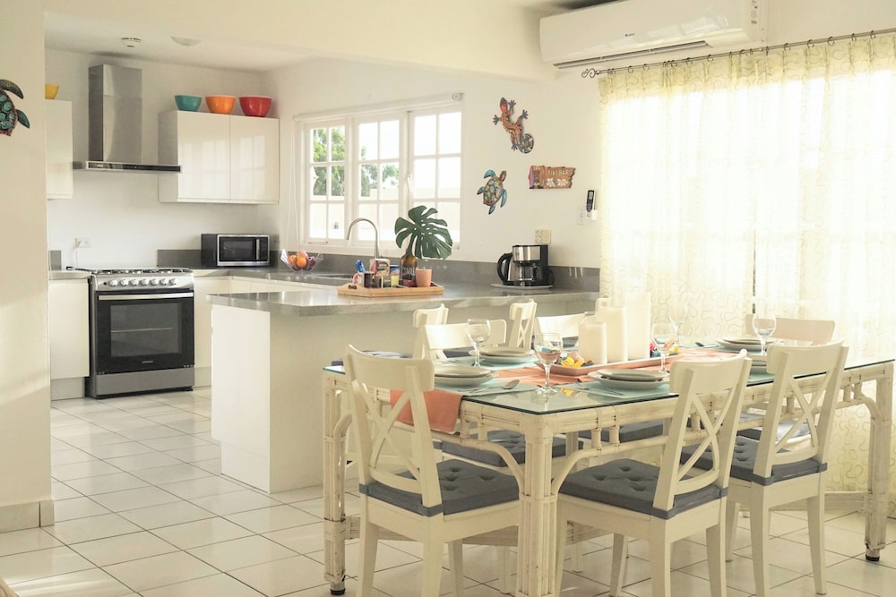Cas Pega Pega - Close To Beach - Centrally Located