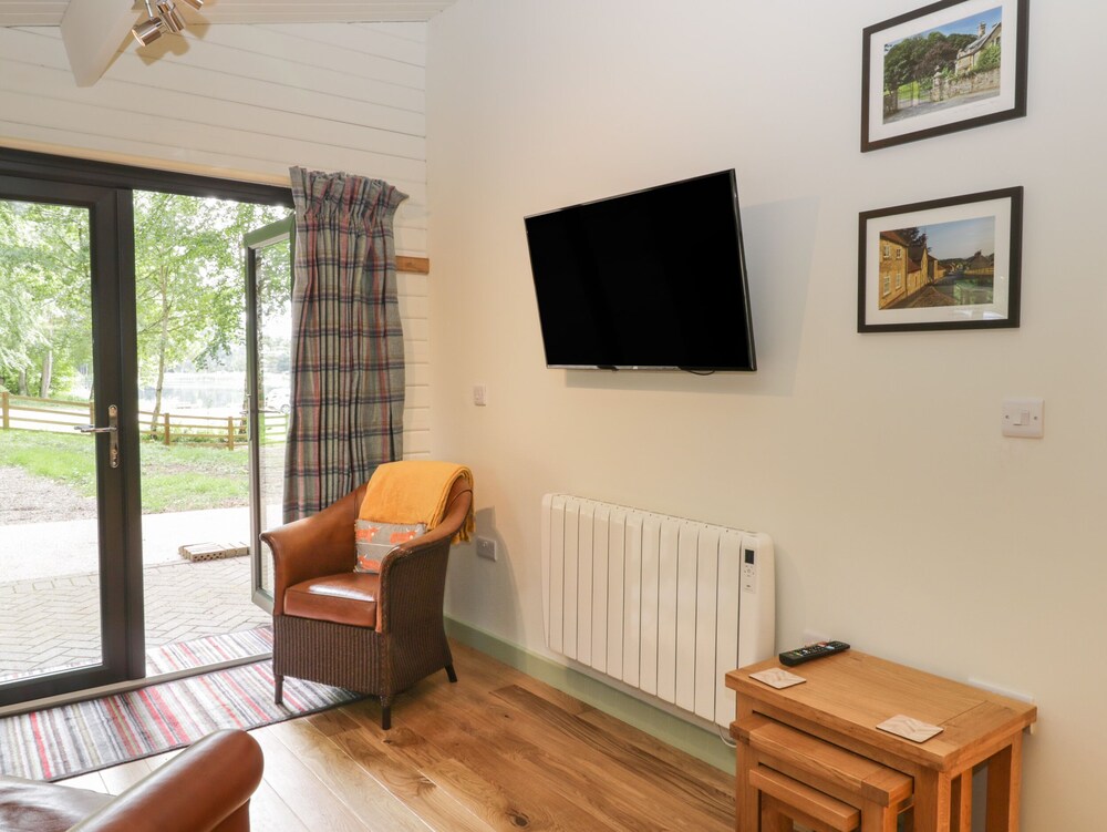 Lake View Lodge