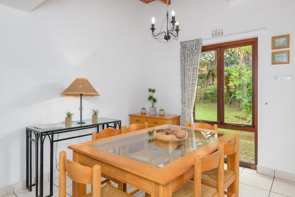 San Lameer Villa Rentals 2843