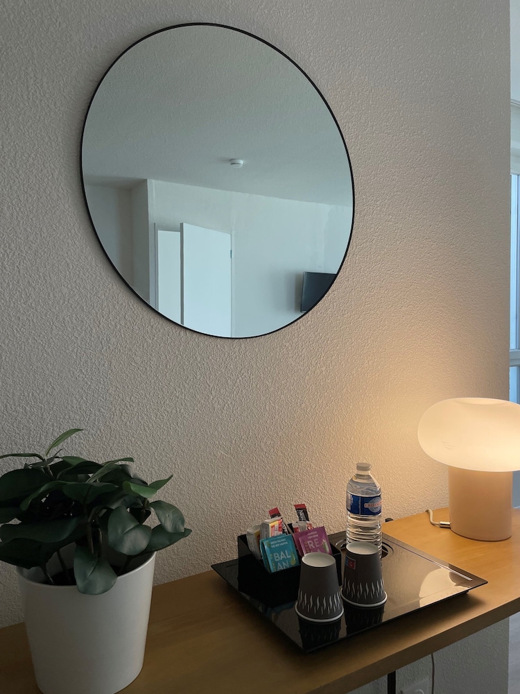 Montpellier Vacations - Apparteo Montpellier - Property Image 9