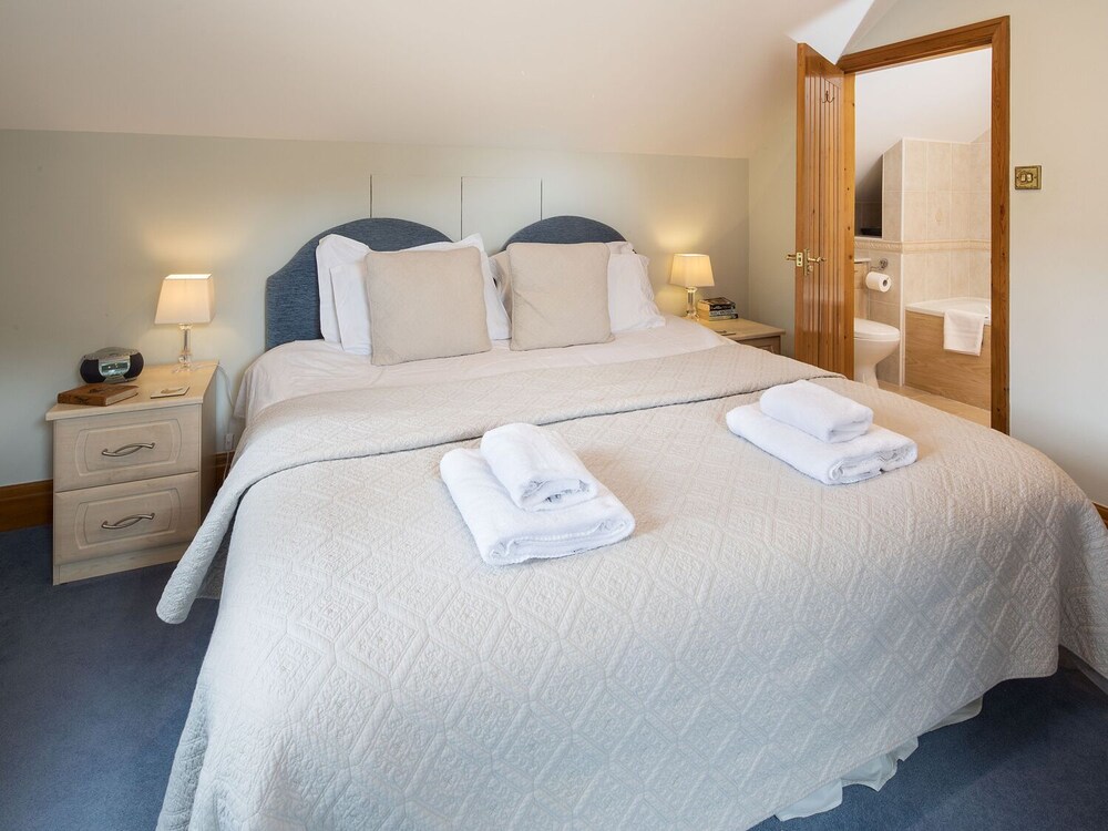 Waterhead Cottage view 4