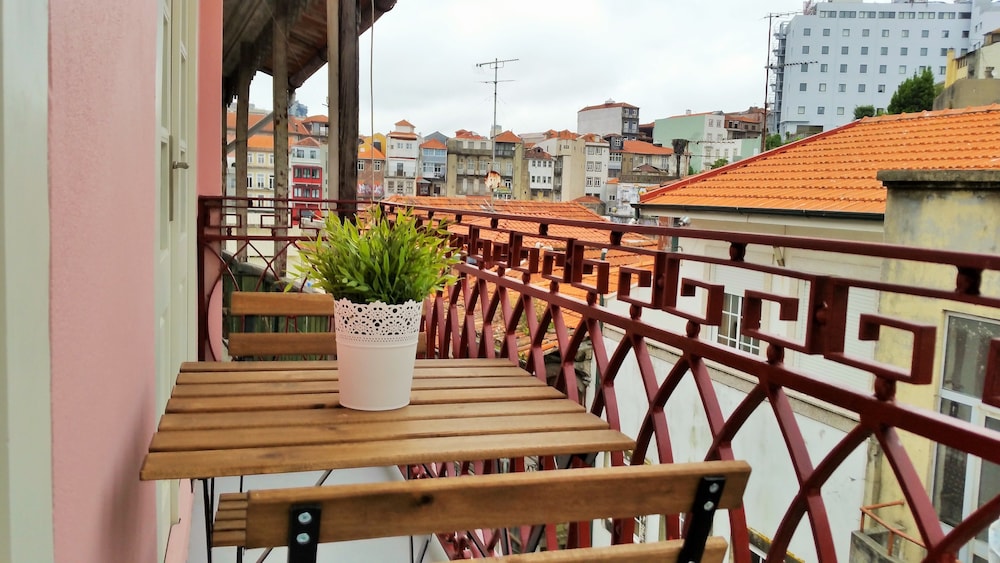 D&S - Crocodile House São Bento
