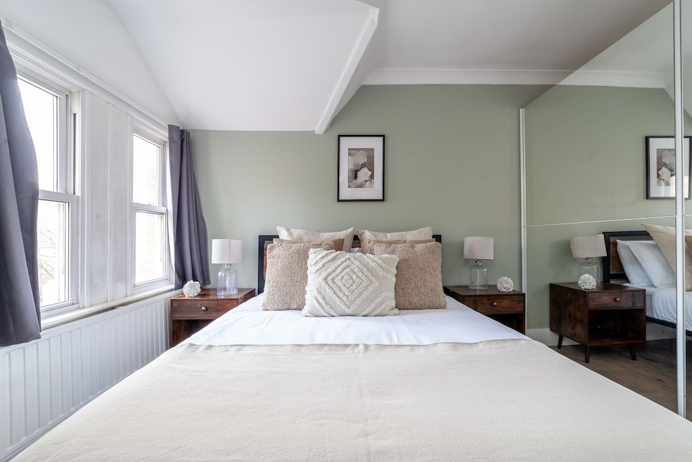 The Nine Elms Collection