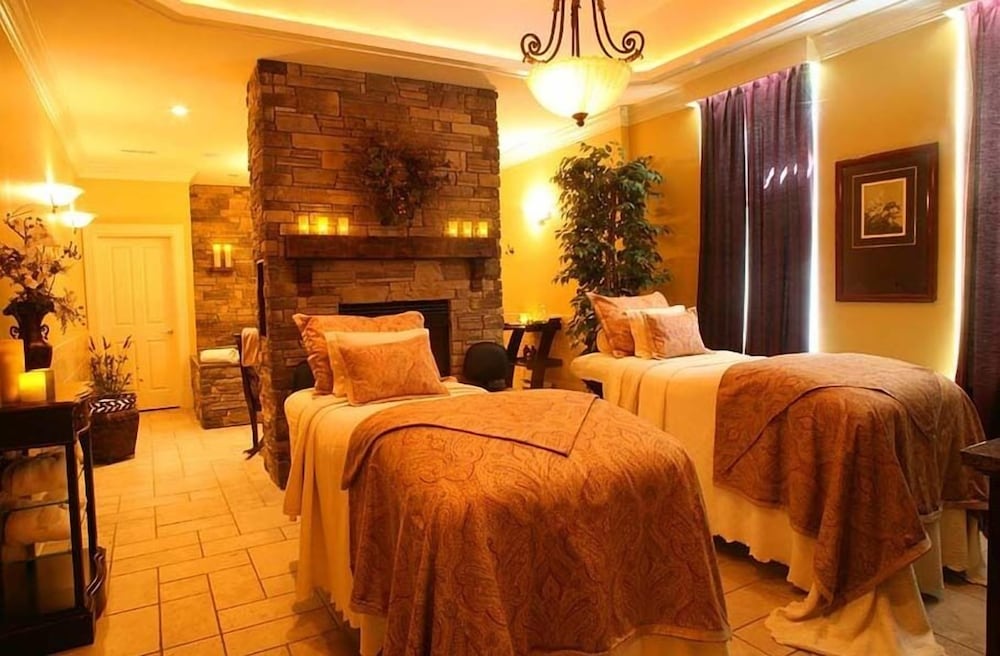 The Martha Washington Inn And Spa