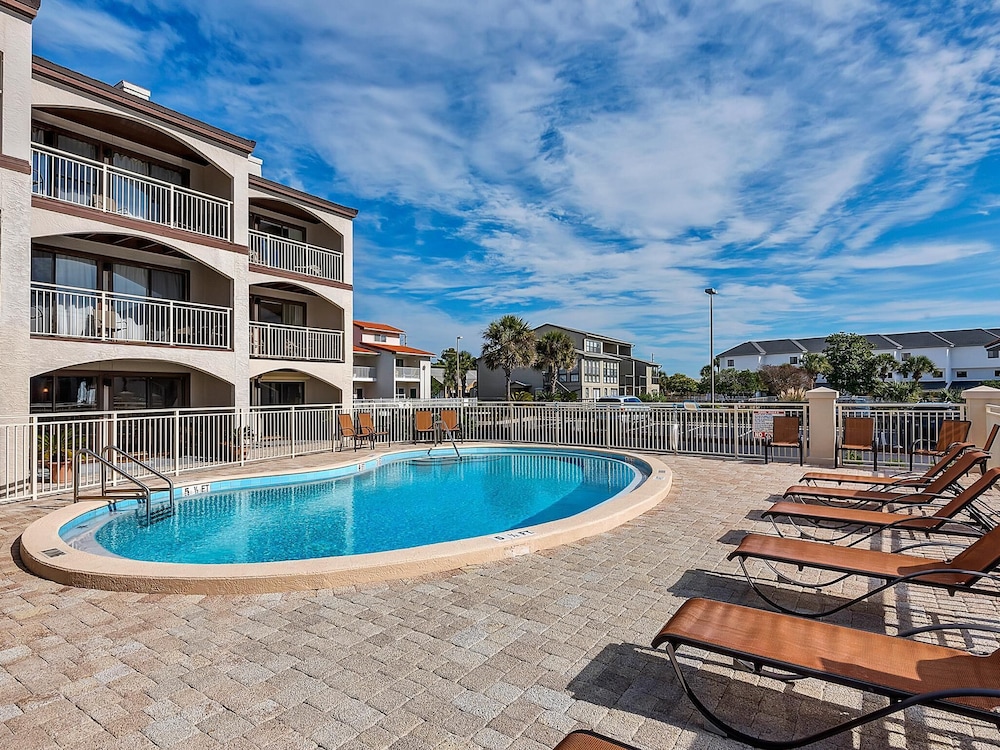 Dune Villas 6A